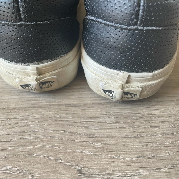Vans | Faux Leather - Picture 4 of 6